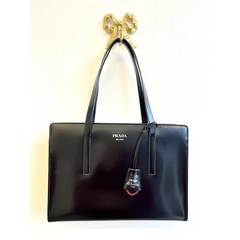 Prada leather re edition bag sale