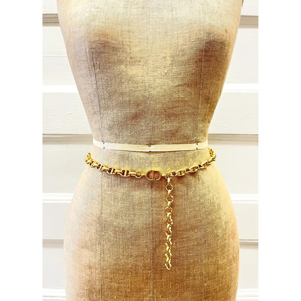 Christian Dior chain belt