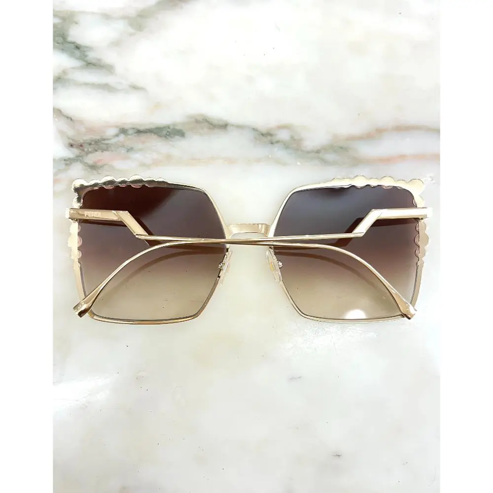 Fendi oversized sunglasses