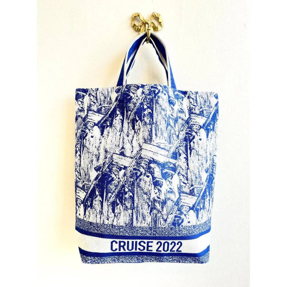 Dior 2022 Cruise statue print canvas tote