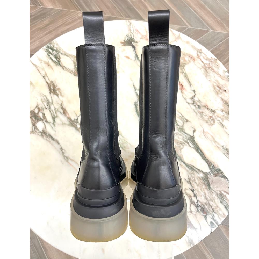 Bottega Veneta Black Chelsea Boots - sz 37.5