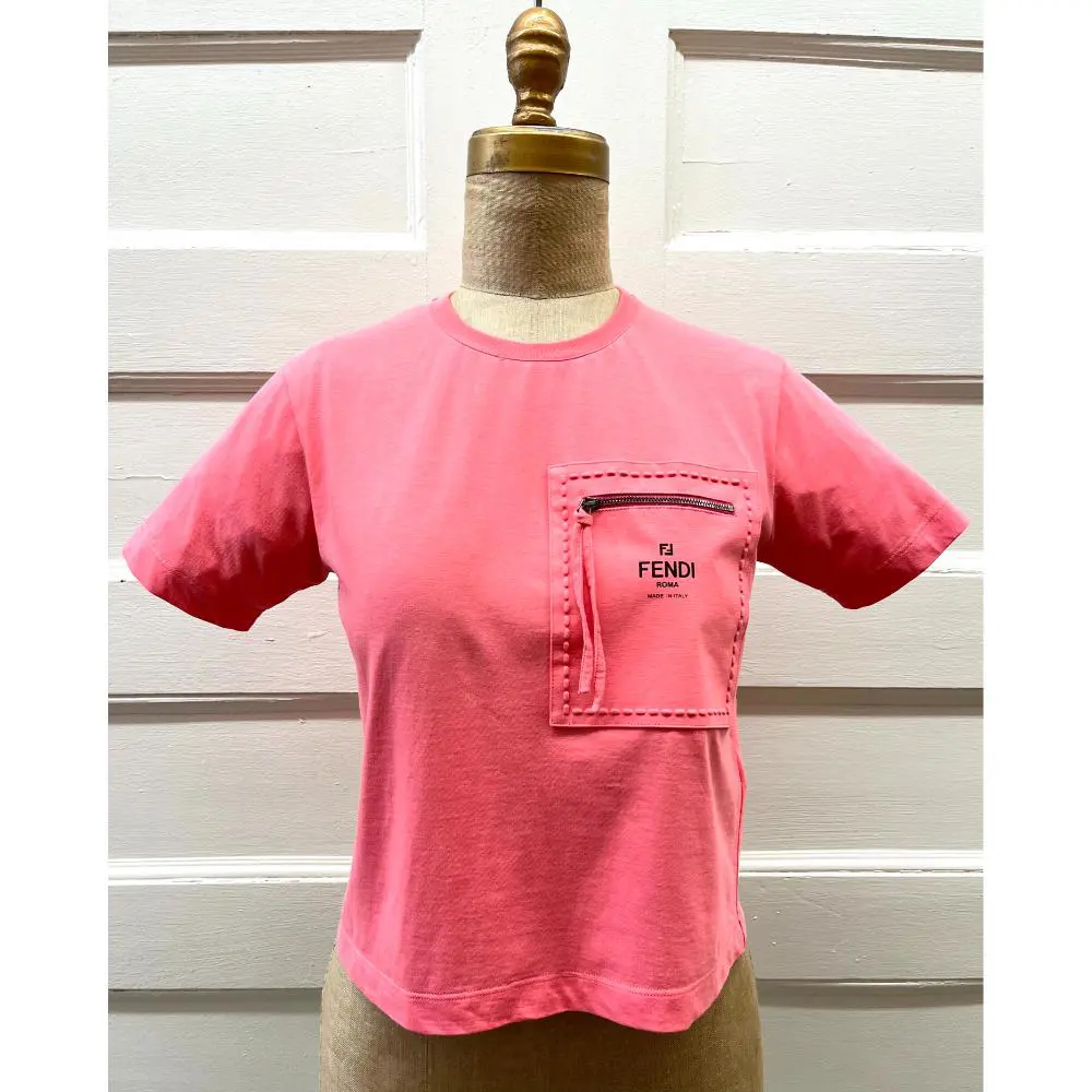 Fendi pink cropped t-shirt w/ logo zip pocket