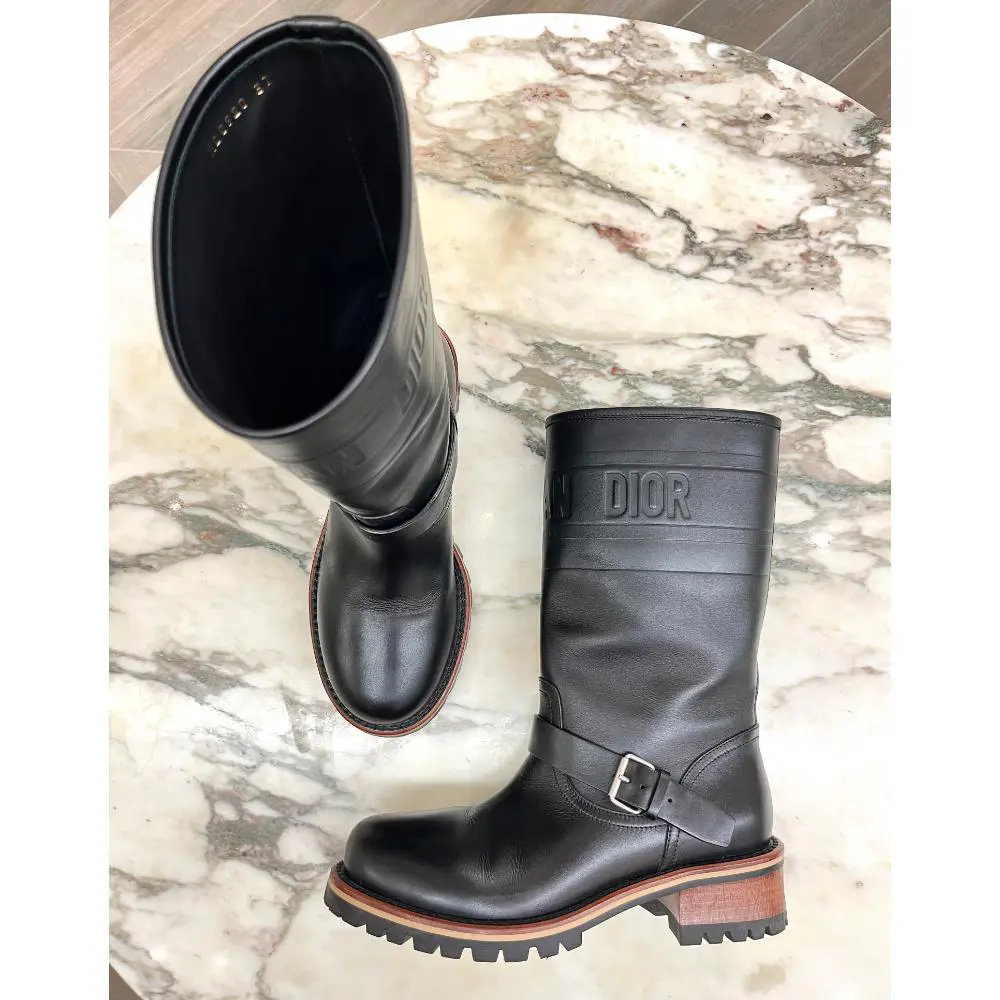 Christian Dior Quest boots sz 37