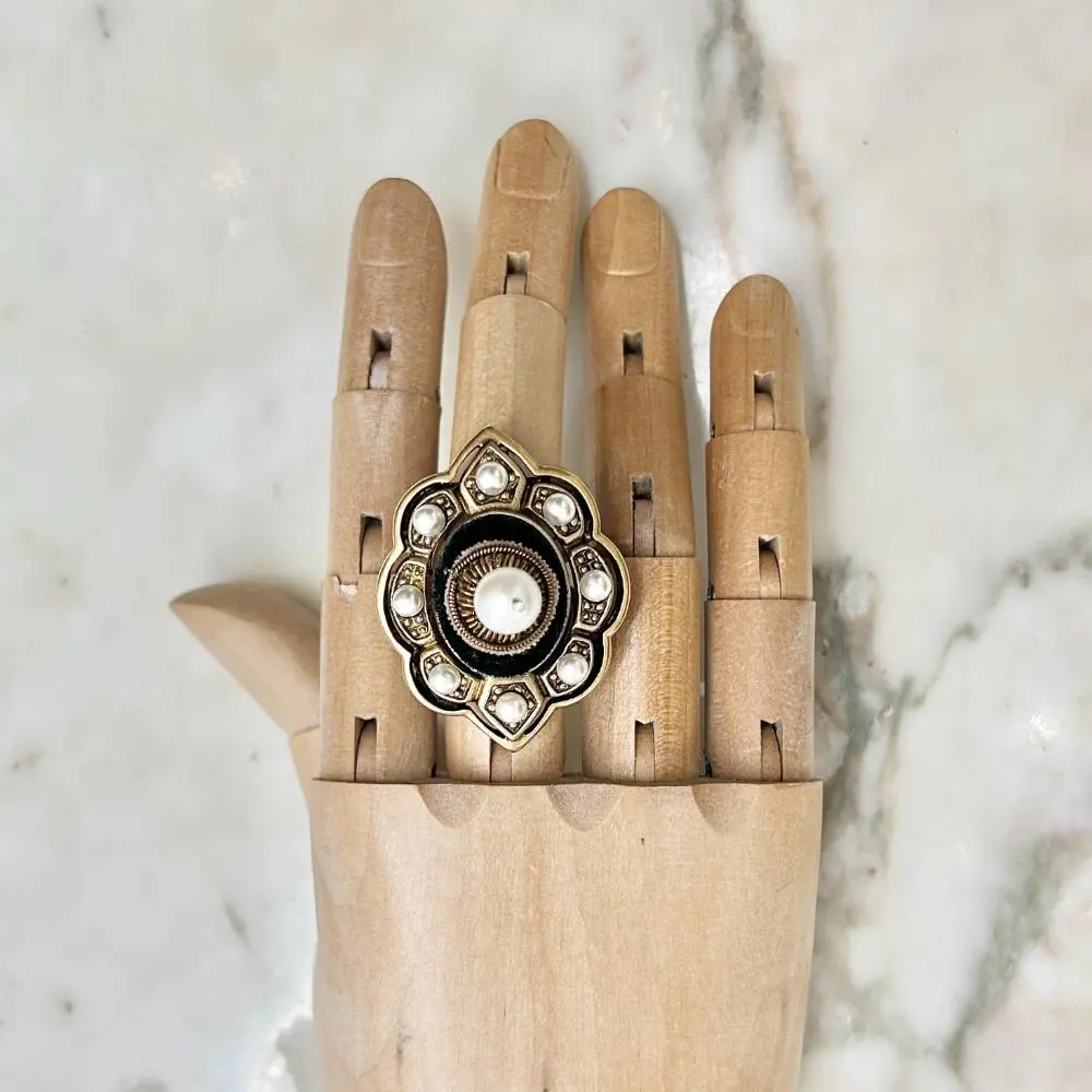 Gucci faux pearl & velvet pin cushion ring